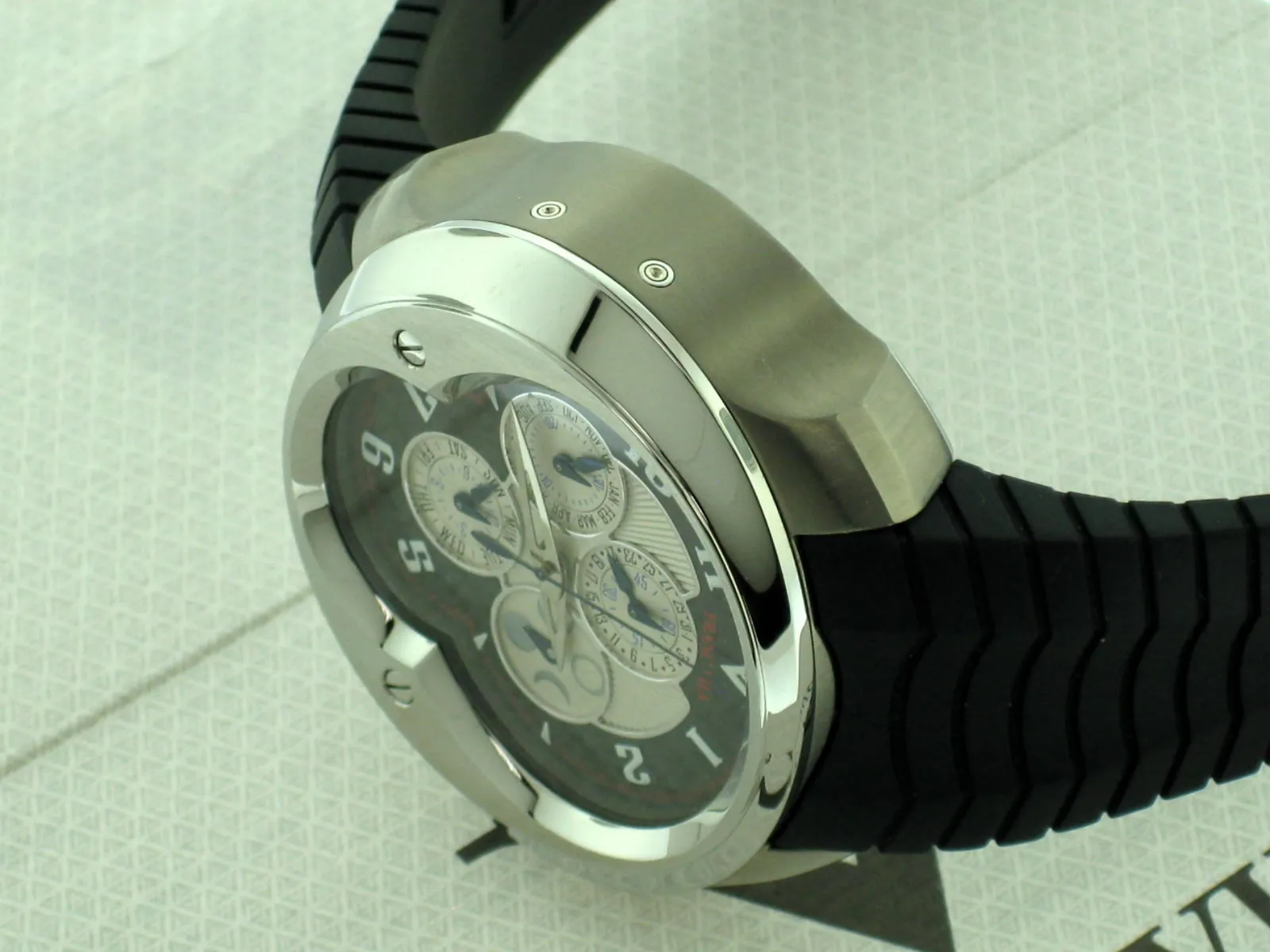 Franc Vila Esprit Unique Titanium and Stainless Steel Men's Watch - Image 6