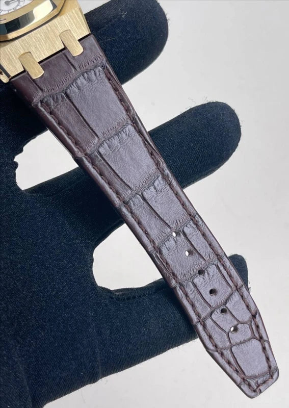 Audemars Piguet Royal Oak Chronograph 18K Rose Gold Men's Watch - Image 6