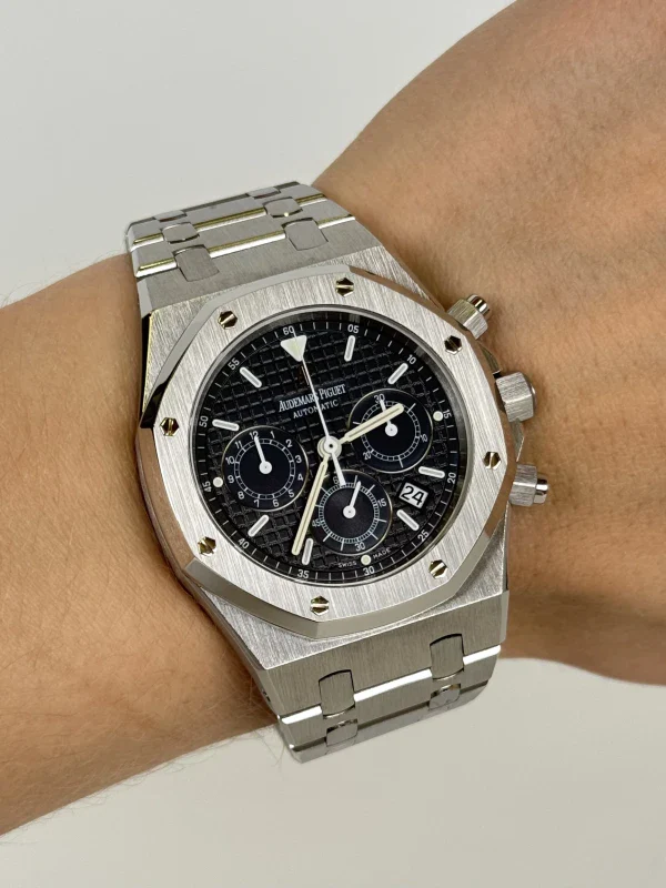 Audemars Piguet Royal Oak Chronograph Stainless Steel Men's Watch - Image 3