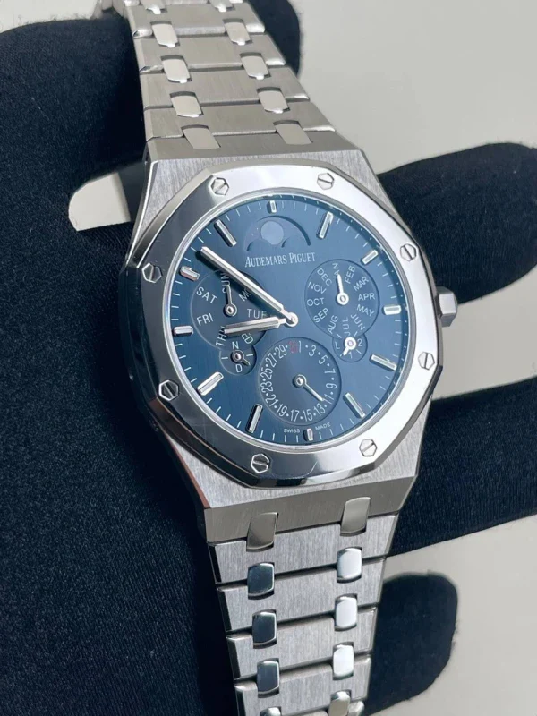 Audemars Piguet Royal Oak Selfwinding Perpetual Calendar Ultra-Thin Platinum and Titanium Men's Watch - Image 4