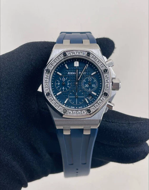 Audemars Piguet Royal Oak Stainless Steel & Diamonds Lady's Watch - Image 3