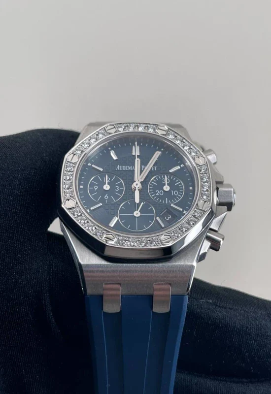 Audemars Piguet Royal Oak Stainless Steel & Diamonds Lady's Watch - Image 5