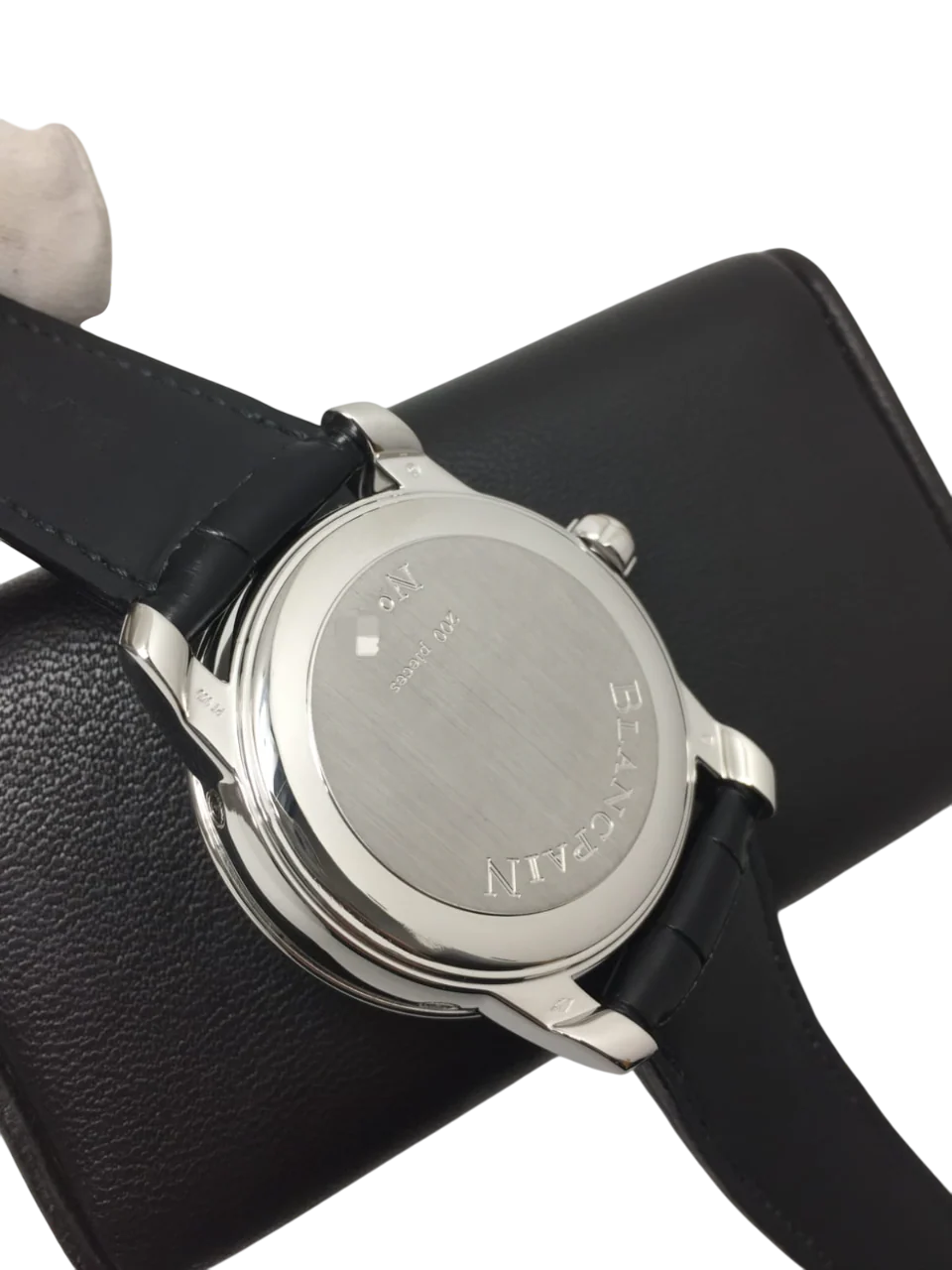 Blancpain Le Brassus GMT Moon Phase Calendar Platinum Men's Watch - Image 4