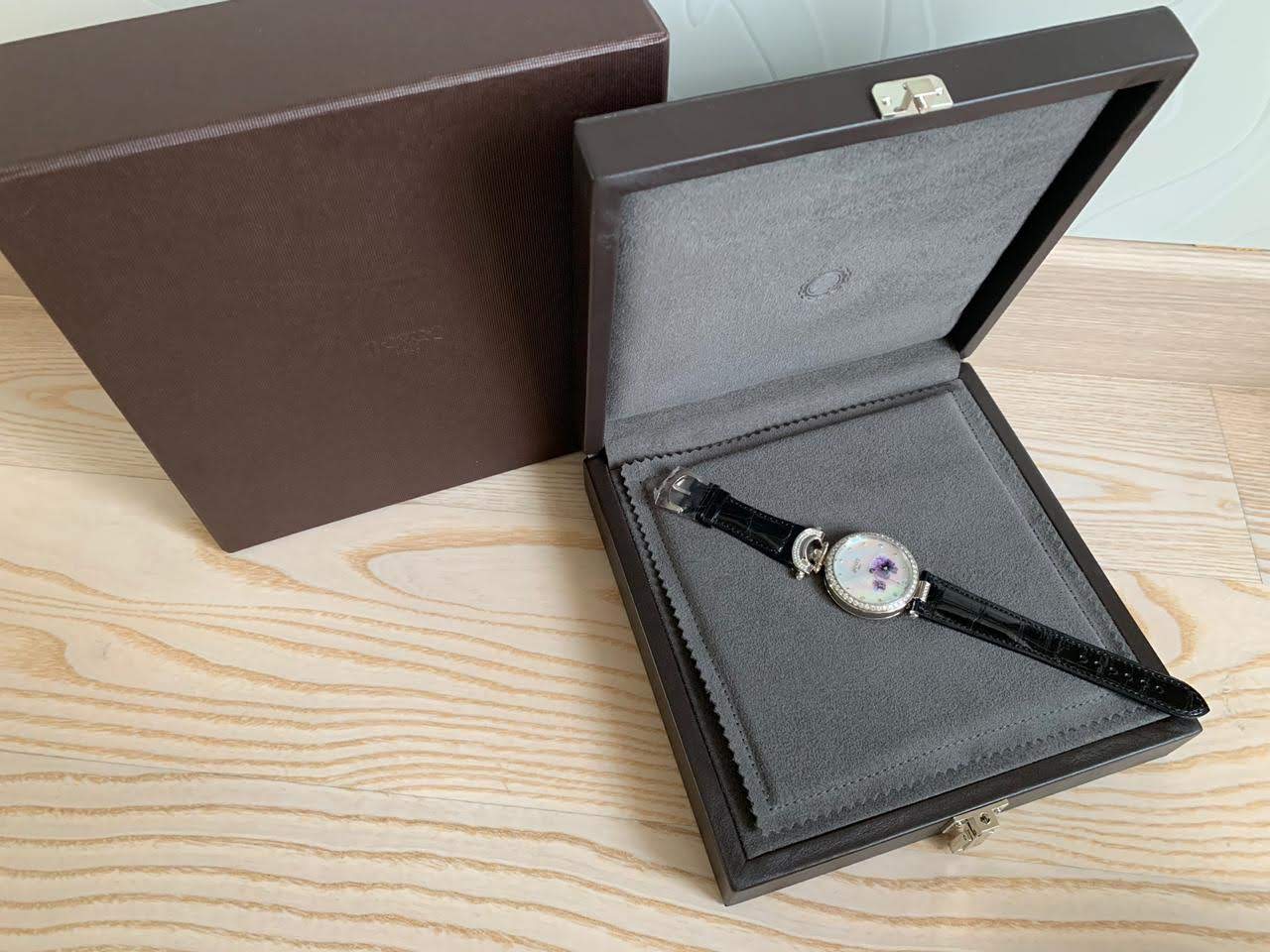 Bovet Amadeo Fleurier 39mm "Pansy" Ladies Watch in 18K White Gold. - Image 2