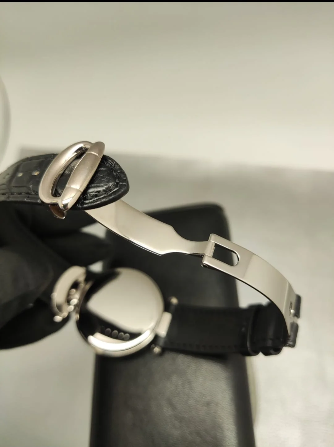 Bovet Amadeo Fleurier Butterfly Tourbillon 18K White Gold Unisex Watch - Image 7