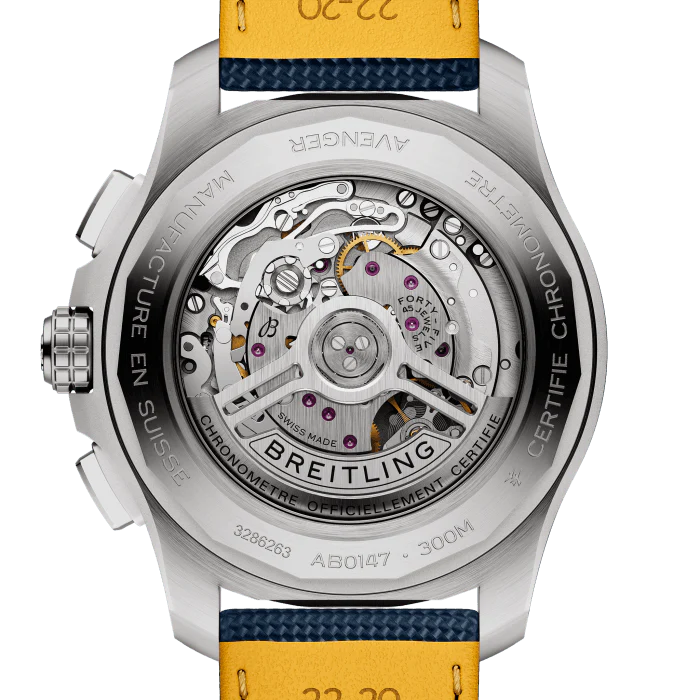 Breitling Avenger B01 Chronograph 44  Stainless steel Men's Watch - Image 3