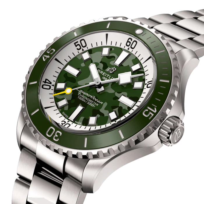 Breitling Superocean Super Diver 46 mm Titanium Men's Watch - Image 2