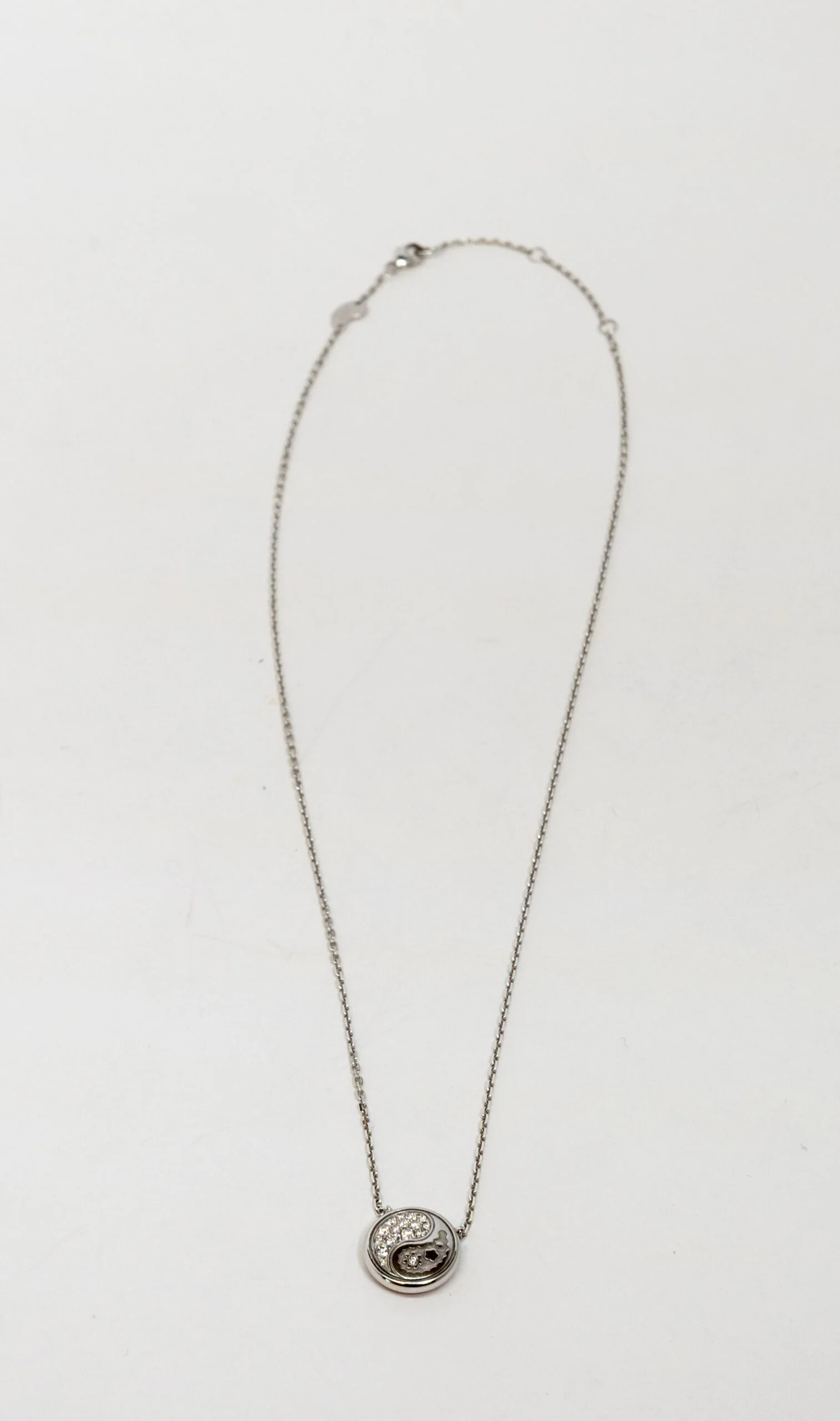Carrera Y Carrera Aqua Reversible XS 18K White Gold & Diamonds Pendant - Image 3