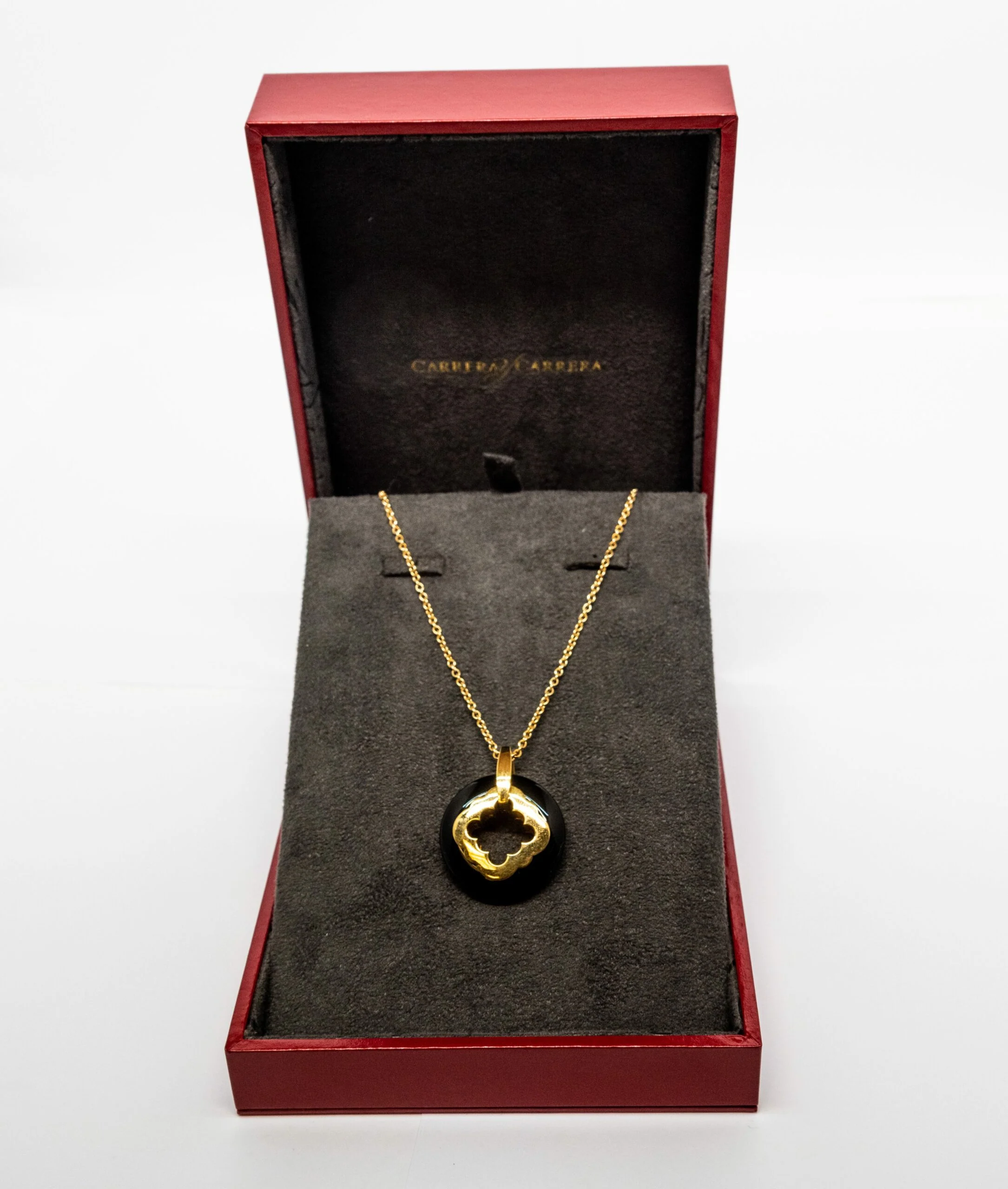 Carrera Y Carrera Granada 18K Yellow Gold and Black Onyx Pendant - Image 2