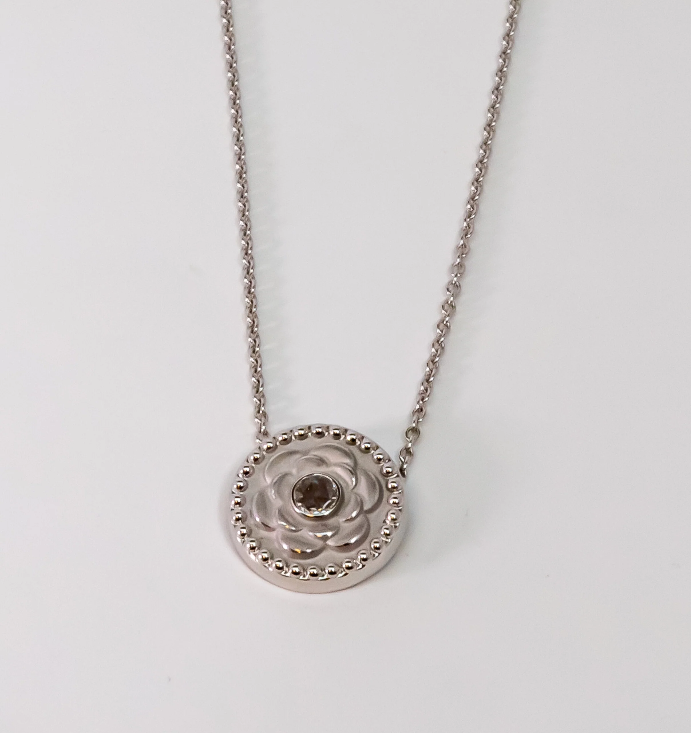 Carrera Y Carrera Mosaico 18K White Gold & Diamonds Pendant