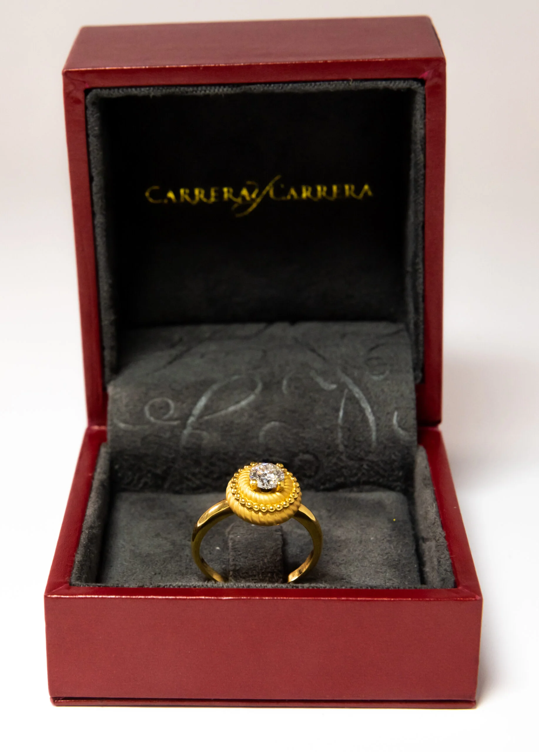 Carrera Y Carrera Pasodoble 18K Yellow Gold Diamond Ring - Image 4