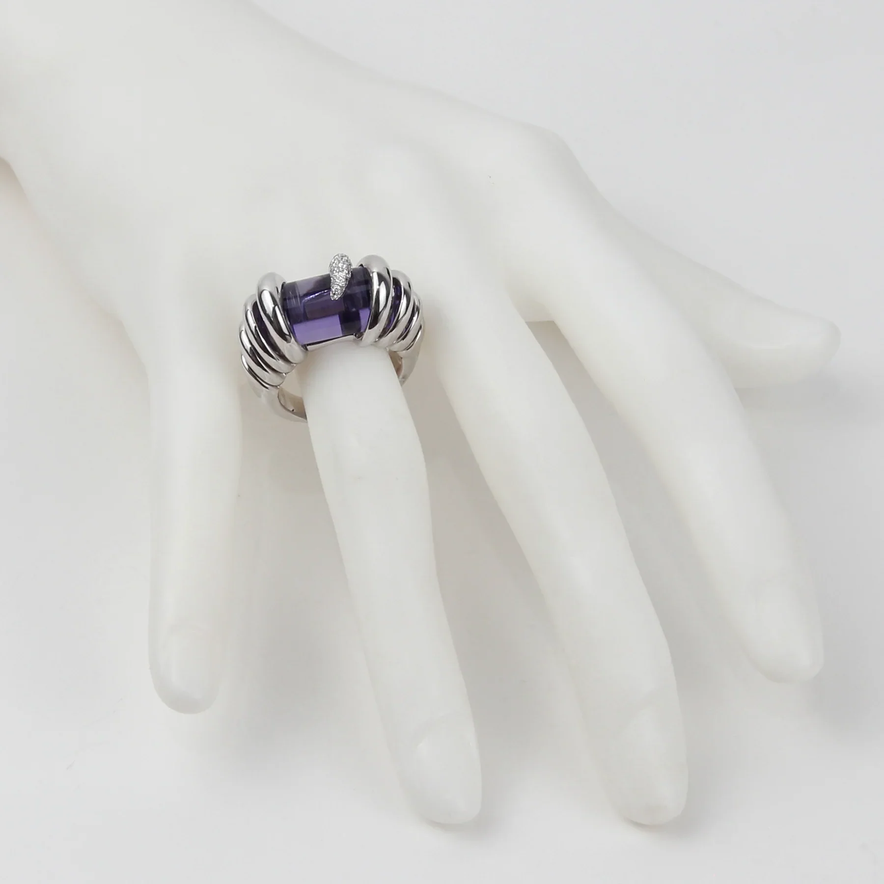 De Grisogono 18K White Gold Amethyst & Diamond Lady's Ring - Image 6