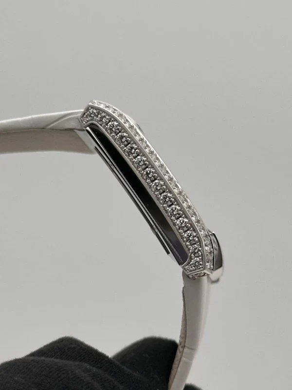 Harry Winston Avenue 18K White Gold & Diamonds Lady's Watch - Image 5