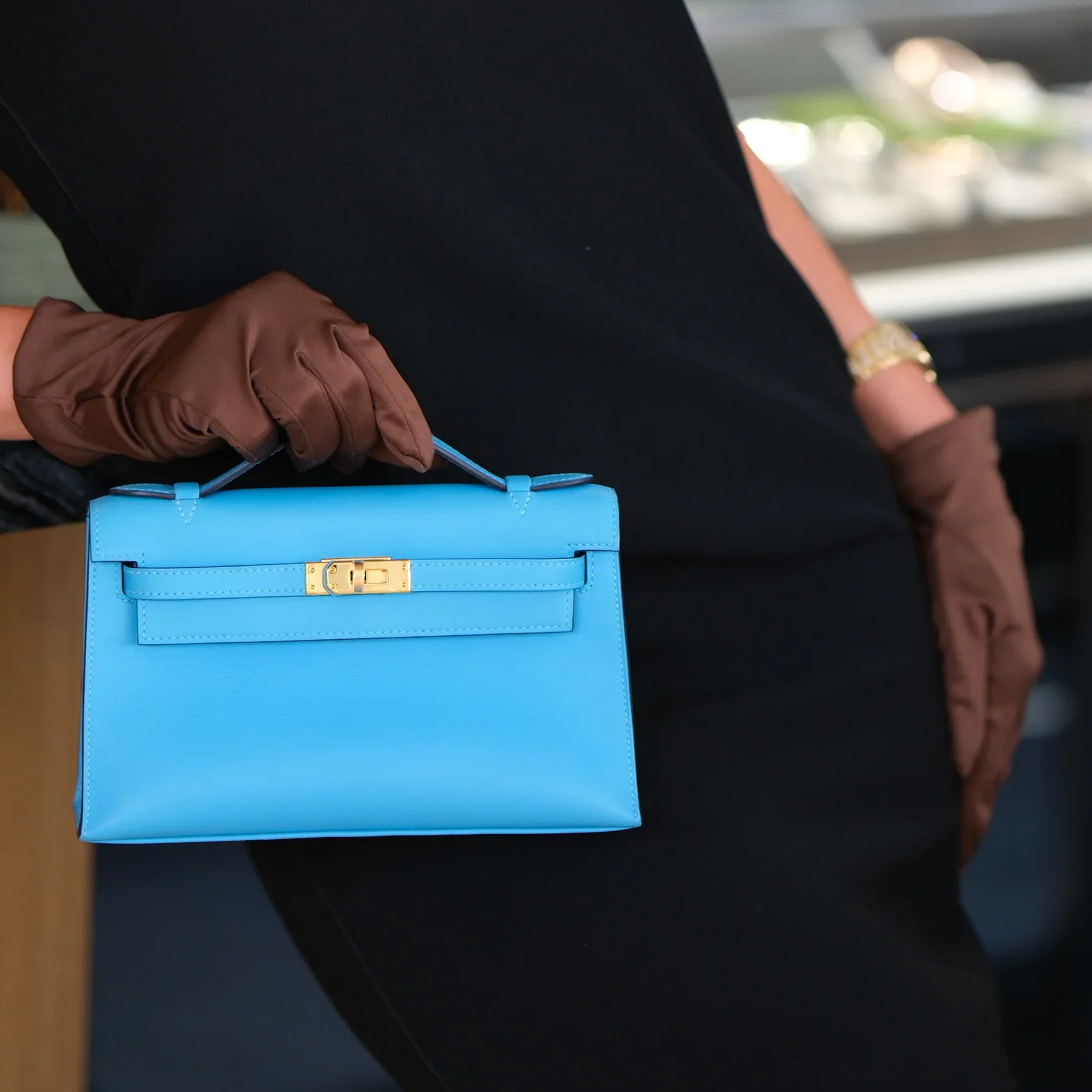 Hermes Kelly Pochette Celeste Swift with Gold Hardware Bag - Image 4