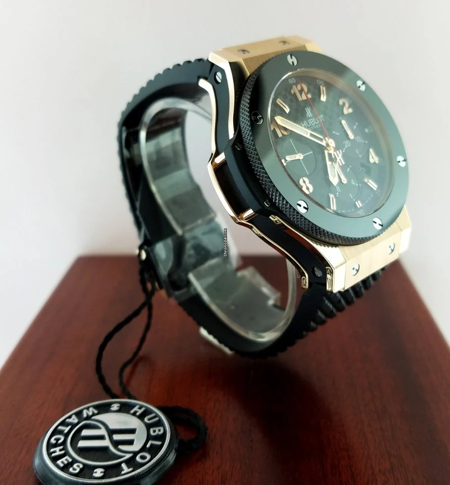 Hublot Big Bang 18K Rose Gold Chronograph Ceramic Rubber Men’s Watch - Image 4