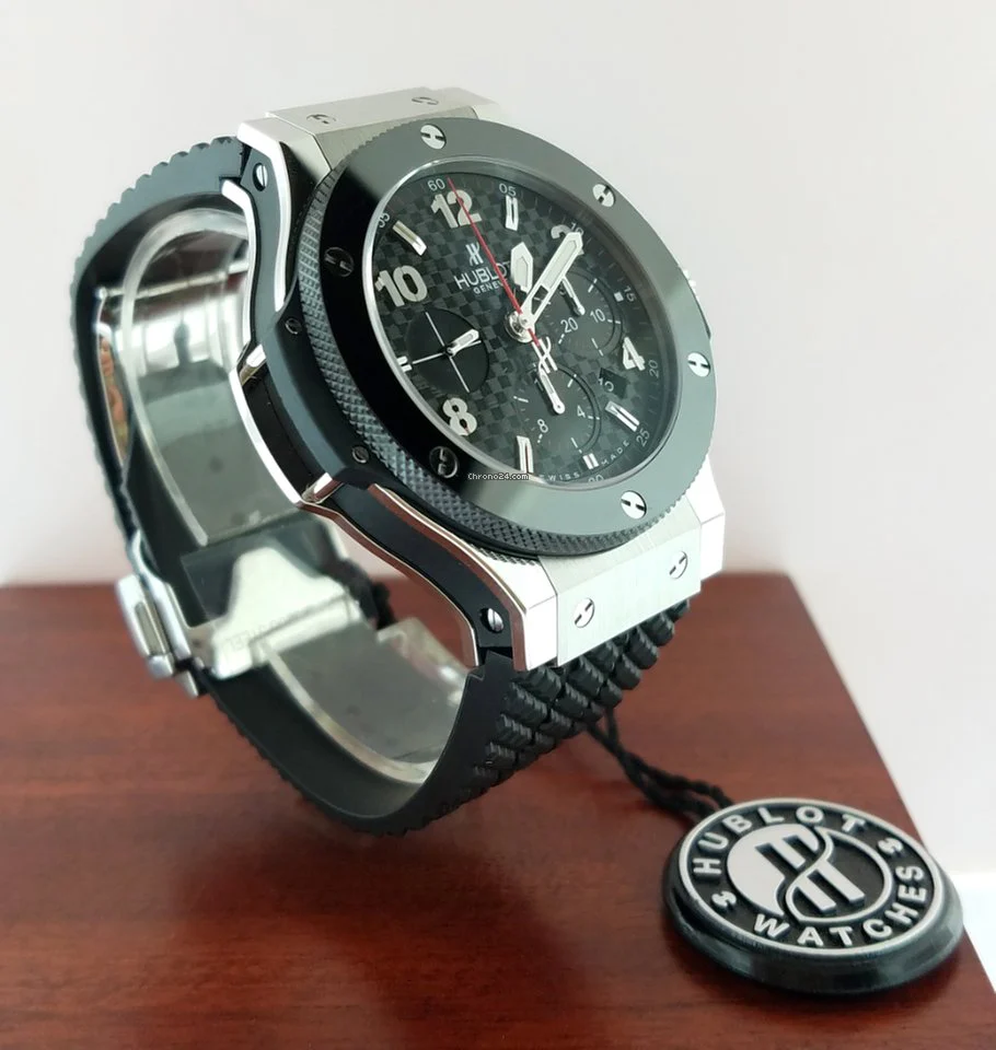 Hublot Big Bang Stainless Steel Carbon Rubber Chronograph Automatic Men’s Watch - Image 5