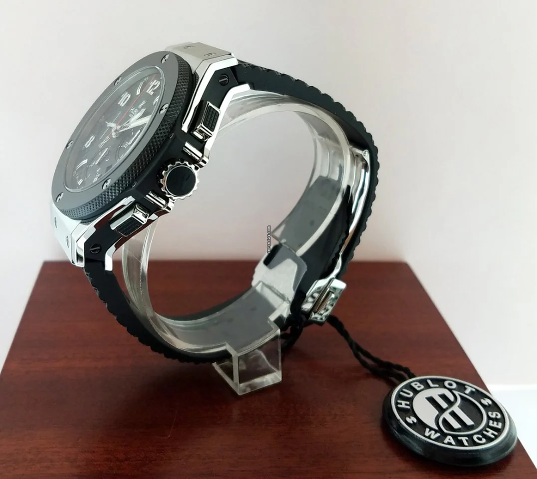 Hublot Big Bang Stainless Steel Carbon Rubber Chronograph Automatic Men’s Watch - Image 6