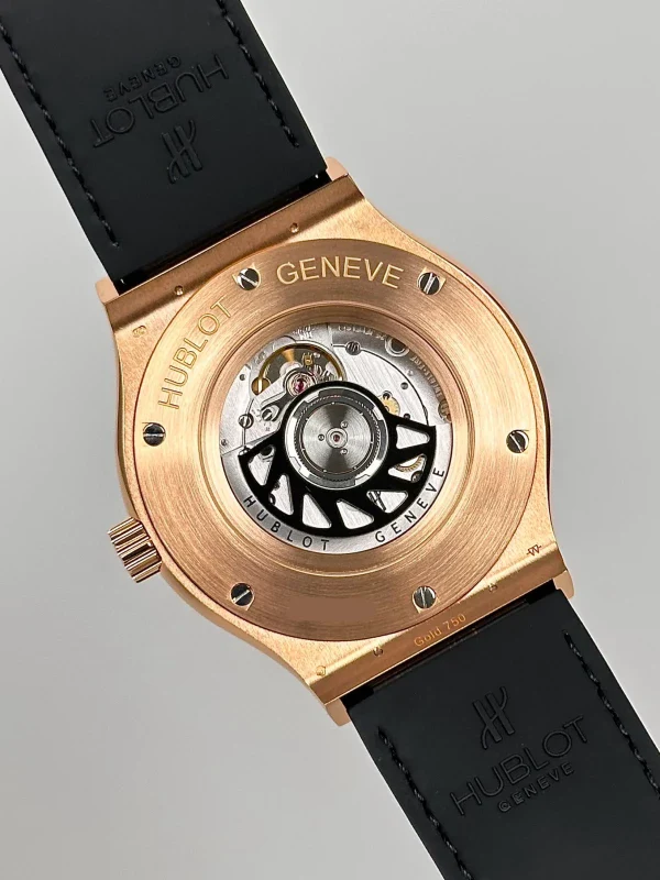 Hublot Classic Fusion 18K Rose Gold Men's Watch - Image 8