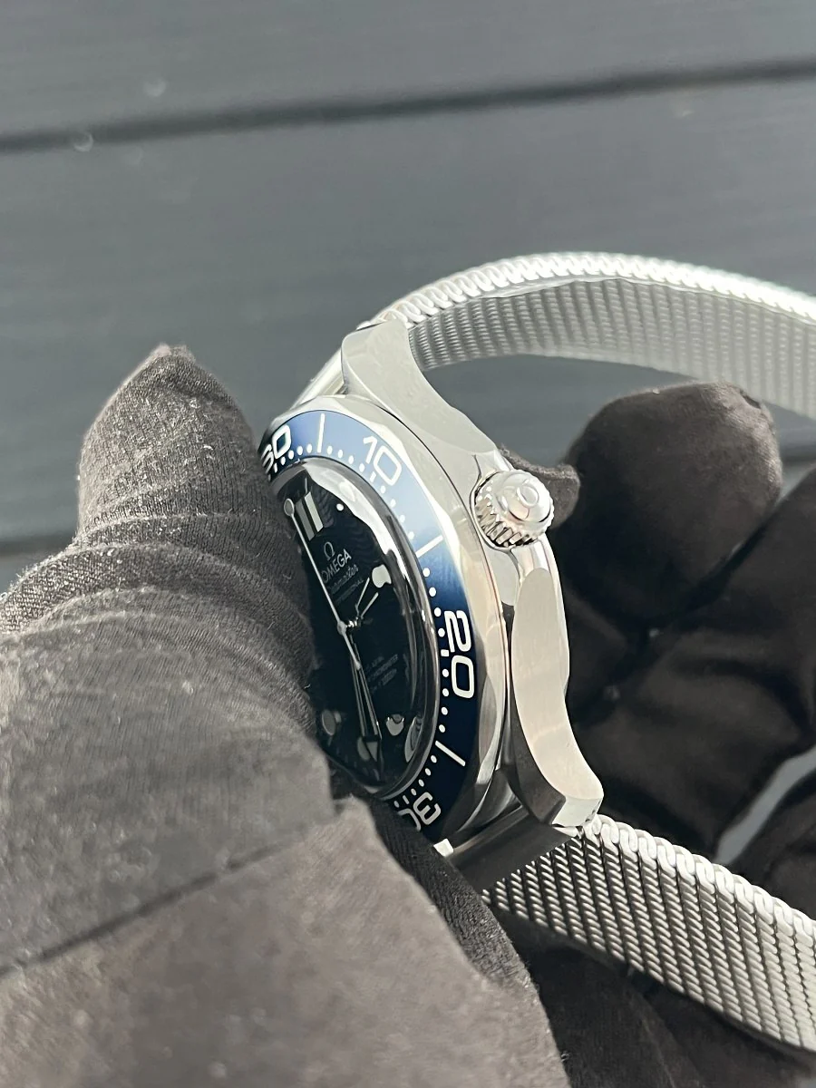Omega Seamaster Diver Stainless steel & Ceramic Men's Watch - Image 4