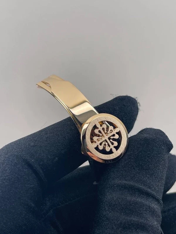 Patek Philippe Aquanaut Luce 18K Yellow Gold Men's Watch - Image 4