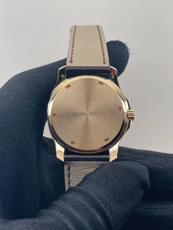 Patek Philippe Aquanaut Luce 18K Yellow Gold Men's Watch - Image 7