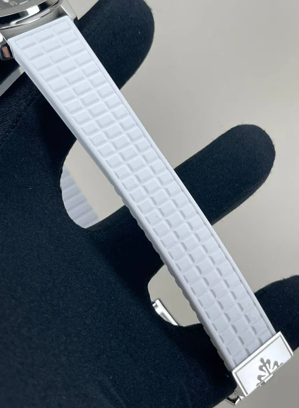 Patek Philippe Aquanaut Stainless Steel Lady’s Watch - Image 6