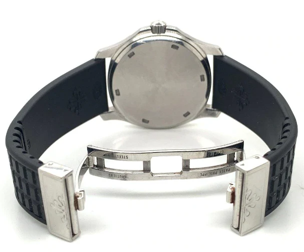 Patek Philippe Aquanaut Stainless Steel & Diamonds Ladies Watch - Image 6