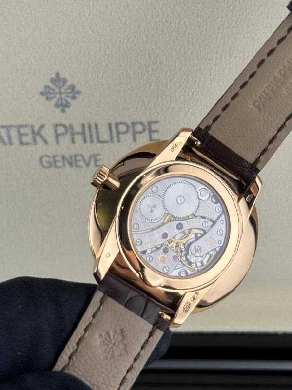 Patek Philippe Calatrava 18k Rose Gold Men's Watch - Image 9