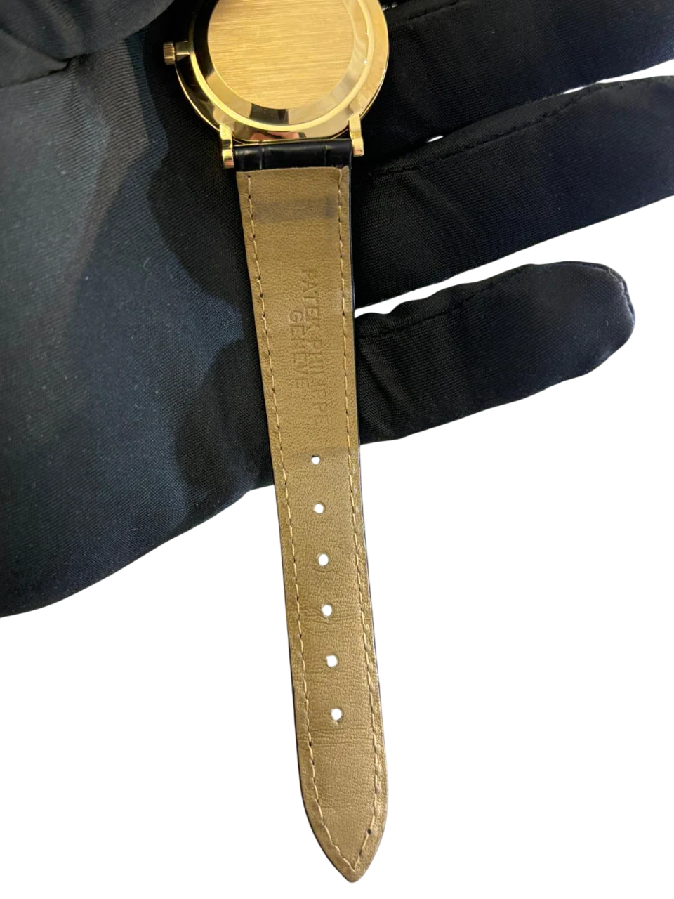 Patek Philippe Calatrava 18K Yellow Gold Men's Watch - Image 5