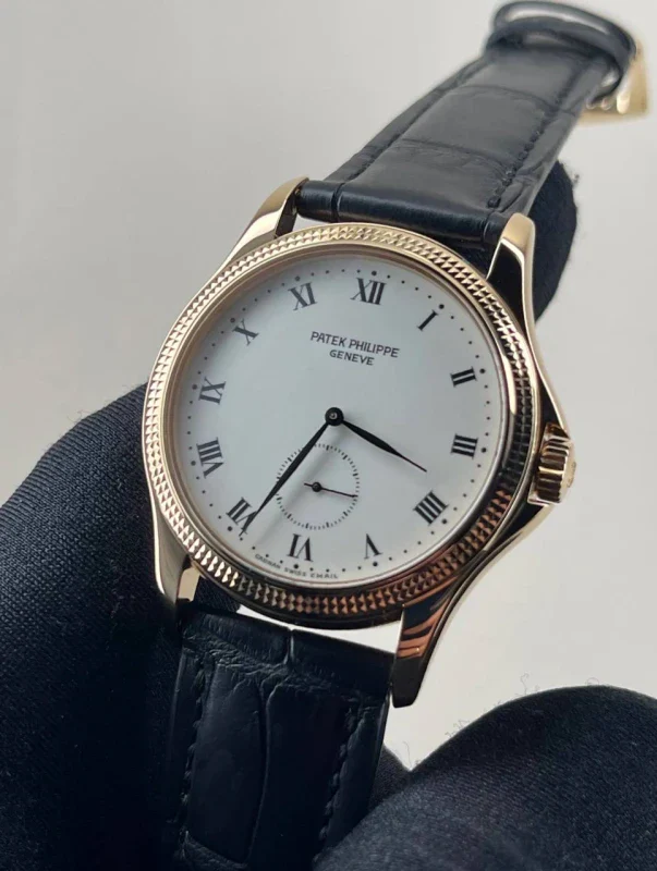 Patek Philippe Calatrava 18K Yellow Gold Unisex Watch - Image 3
