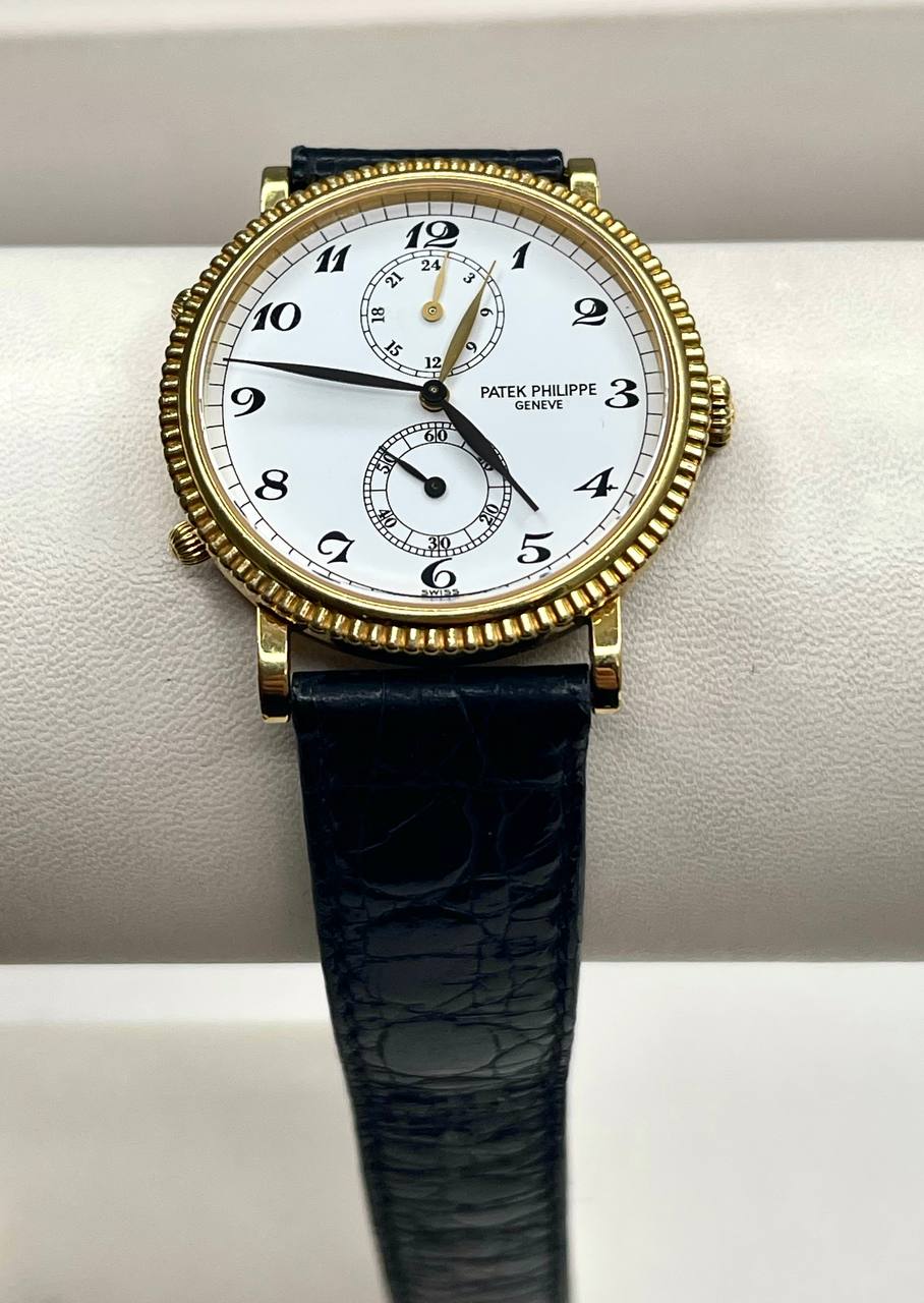 Patek Philippe Calatrava Travel Time 34 mm 18K Yellow Gold Men’s Watch - Image 2