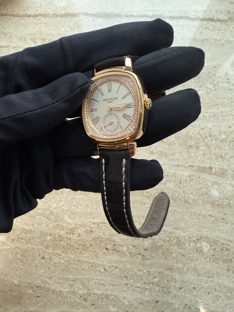 Patek Philippe Gondolo 18K Rose Gold Women’s Watch - Image 3