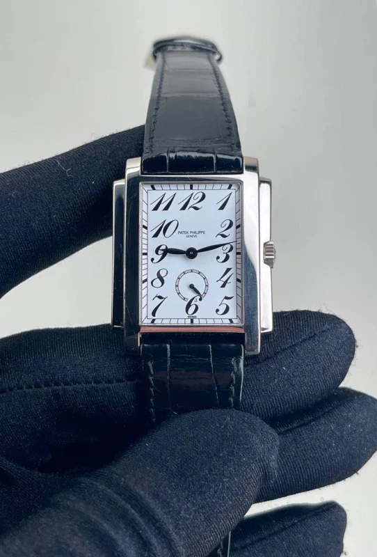Patek Philippe Gondolo 18K White Gold Men's Watch - Image 4