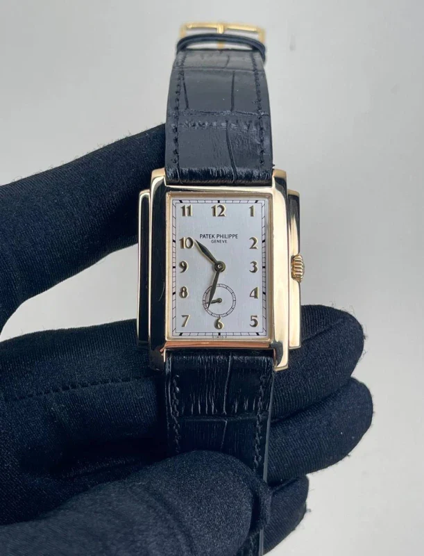 Patek Philippe Gondolo 18K Yellow Gold Men's Watch - Image 5