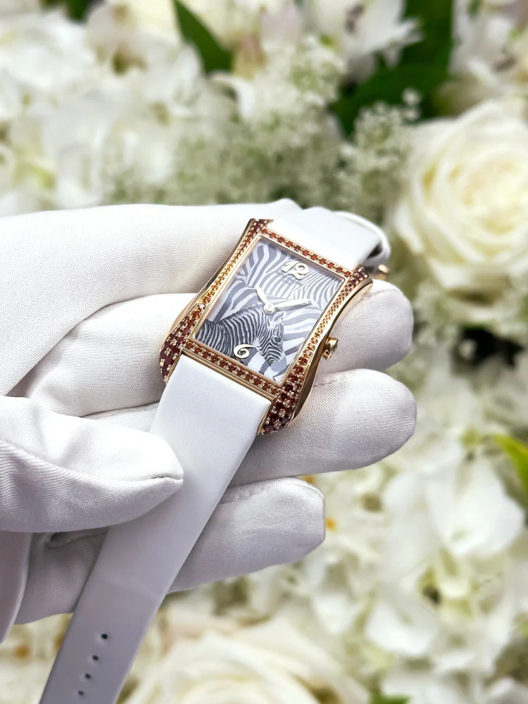 Patek Philippe Gondolo Serata Joaillerie 18k Rose Gold Women’s Watch - Image 3