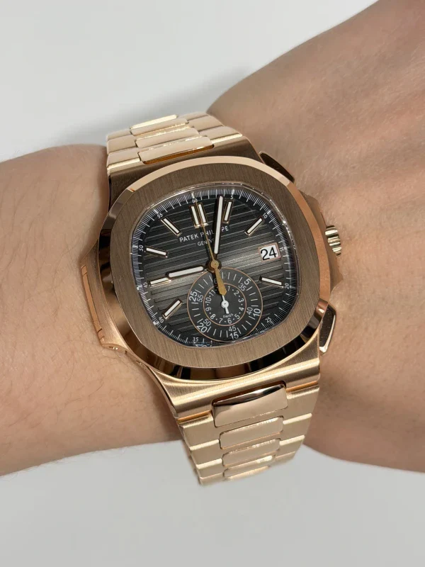 Patek Philippe Nautilus 18K Rose Gold Men's Watch - Image 4
