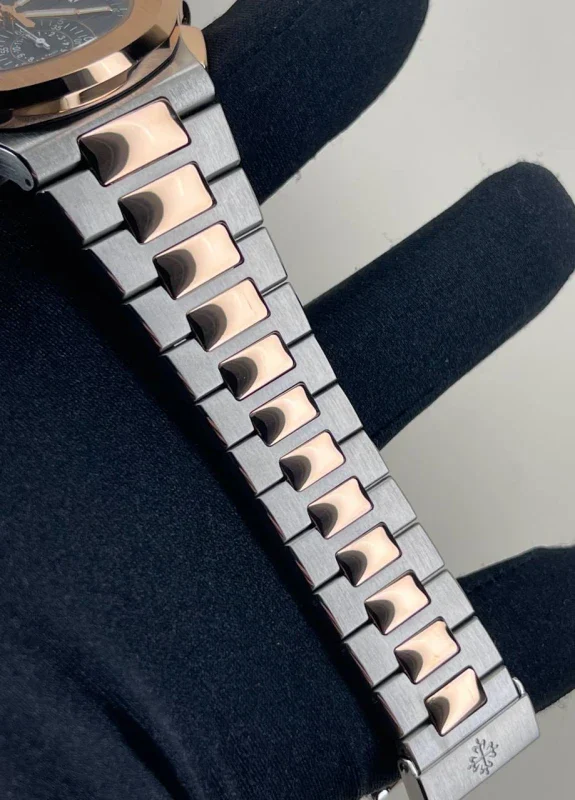 Patek Philippe Nautilus Chronograph 18K Rose Gold & Stainless steel Men's Watch - Image 6