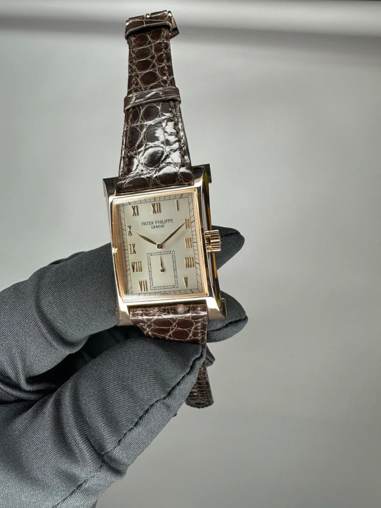 Patek Philippe Pagoda 18K Yellow Gold Men’s Watch - Image 5