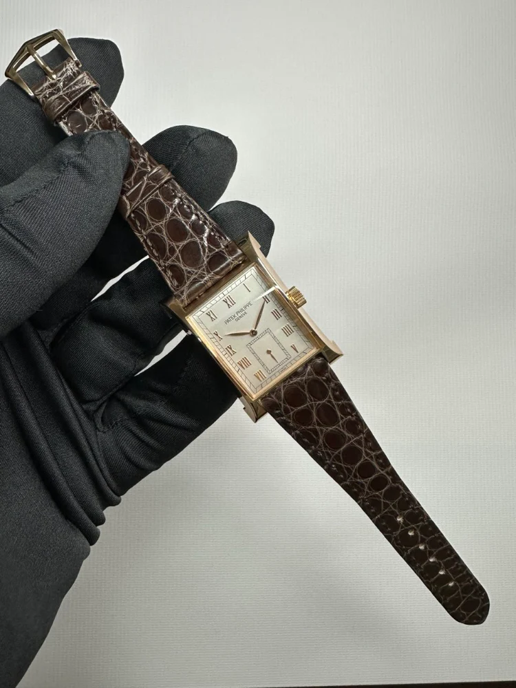 Patek Philippe Pagoda 18K Yellow Gold Men’s Watch - Image 6