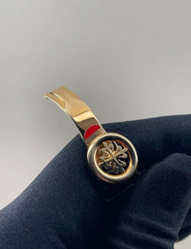 Patek Philippe Perpetual Calendar 18K Yellow Gold Men’s Watch - Image 6
