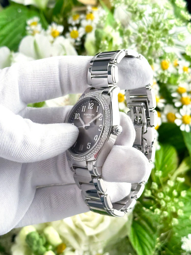 Patek Philippe Twenty~4 Stainless Steel Women’s Watch - Image 3