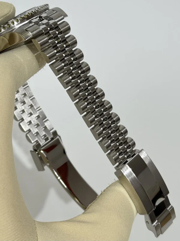 Rolex GMT-Master II Stainless Steel Men's Watch 2023 - Image 4
