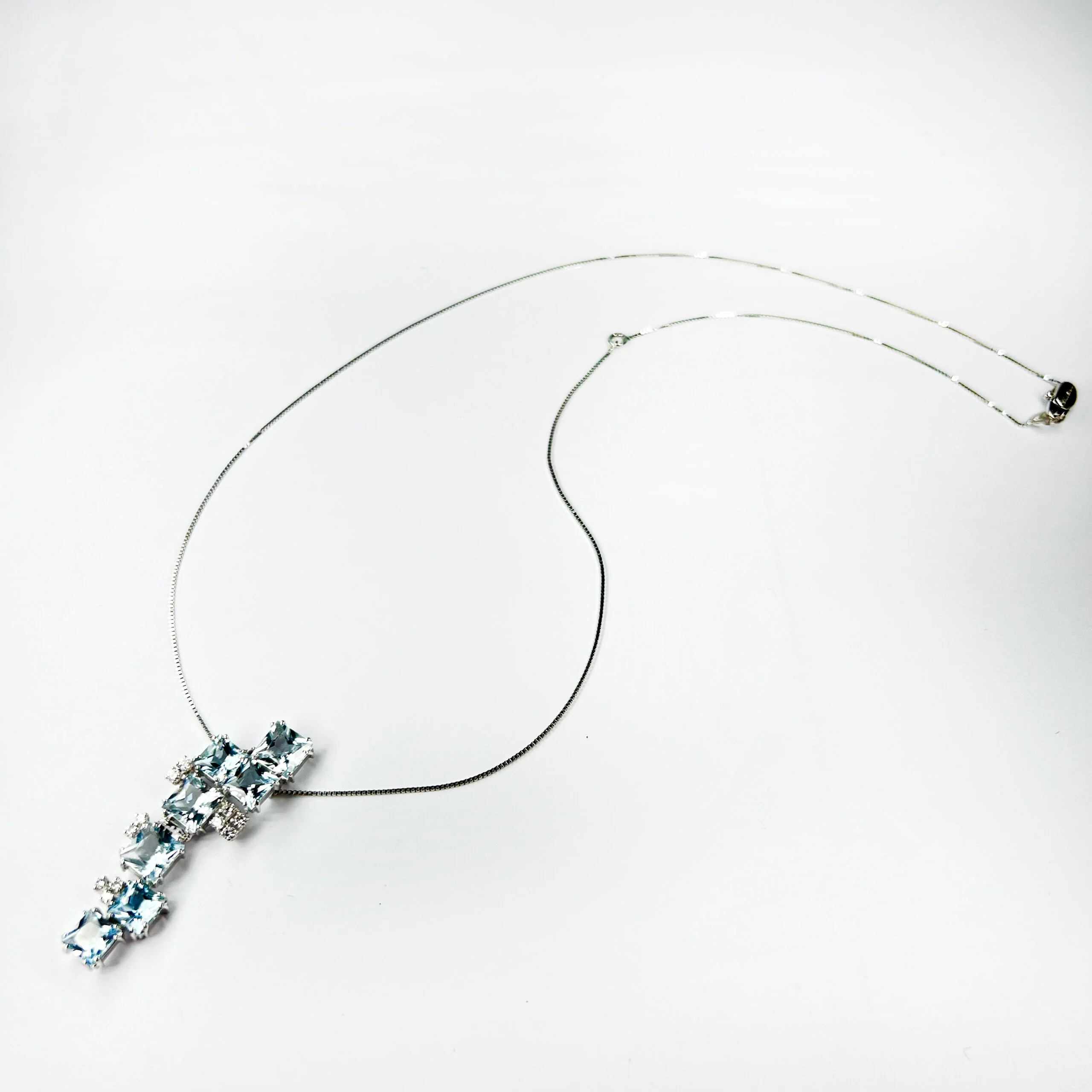 Salvini 18k White Gold Ladies Pendant with Diamonds and Aquamarines - Image 4