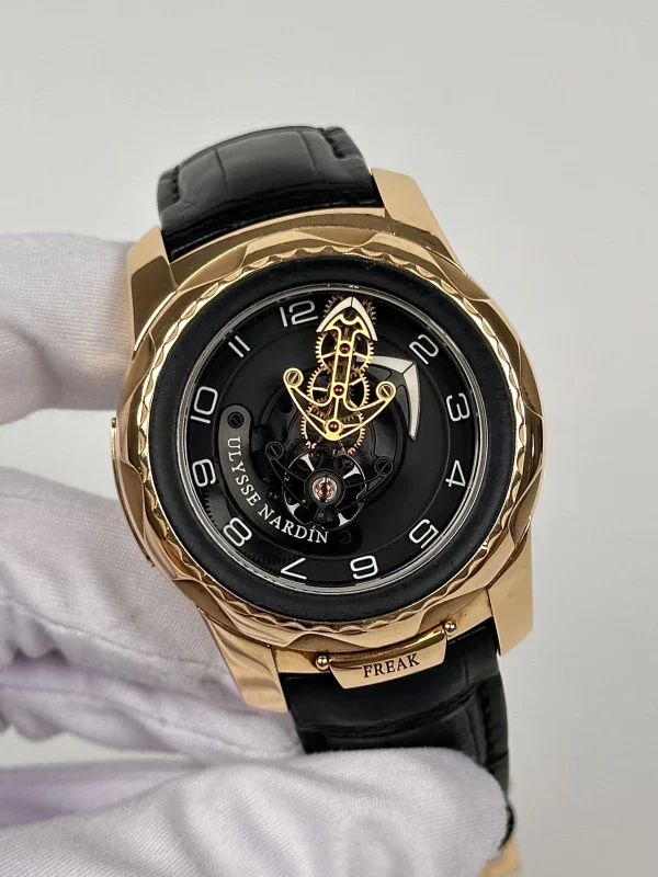 Ulysse Nardin Freak Cruiser 18K Rose Gold Men's Watch - Image 3
