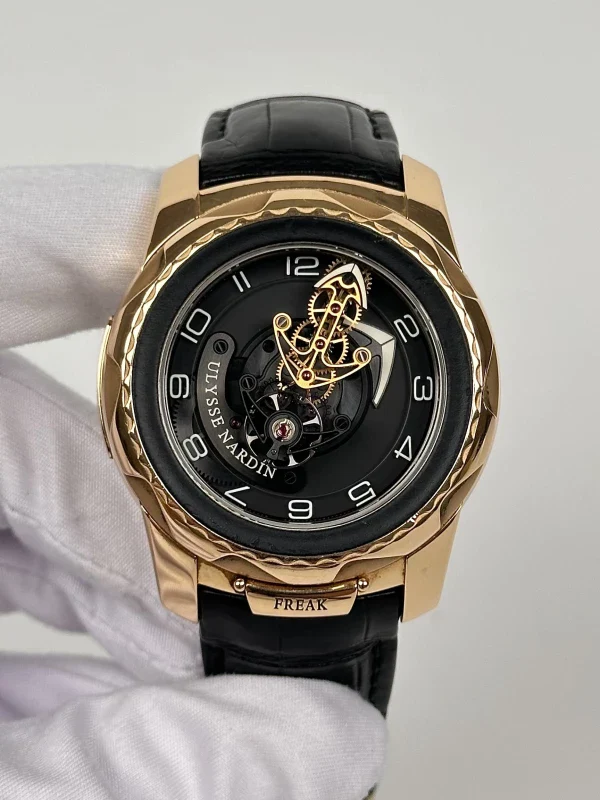Ulysse Nardin Freak Cruiser 18K Rose Gold Men's Watch - Image 4