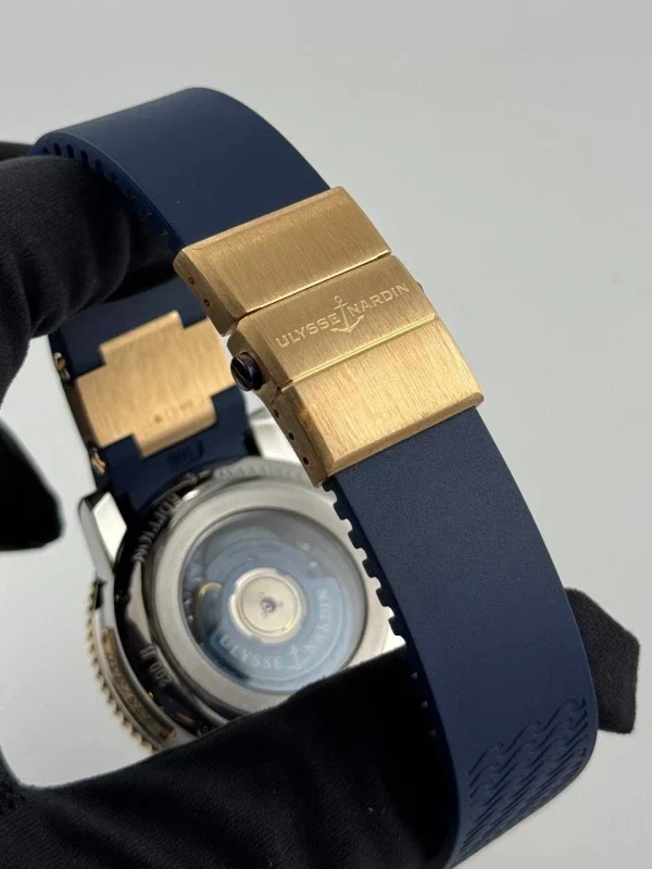 Ulysse Nardin Maxi Marine Diver Hammerhead Shark 18K Rose Gold & Titanium Men's Watch - Image 5