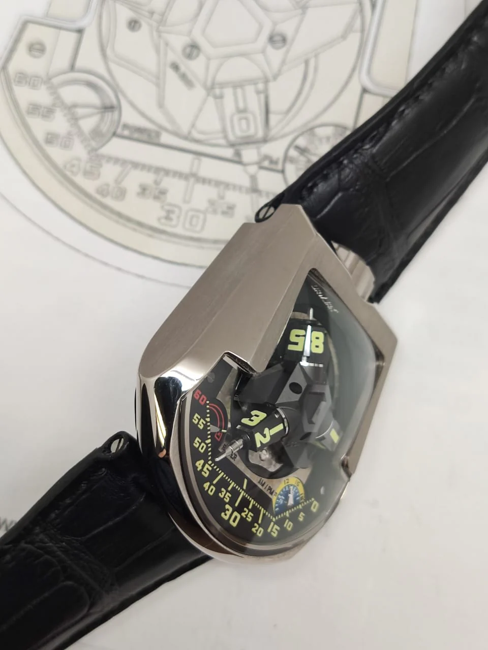 Urwerk 200 Collection 18K White Gold Men's Watch - Image 5
