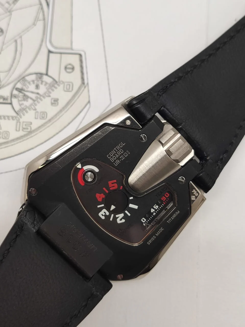 Urwerk 200 Collection 18K White Gold Men's Watch - Image 7
