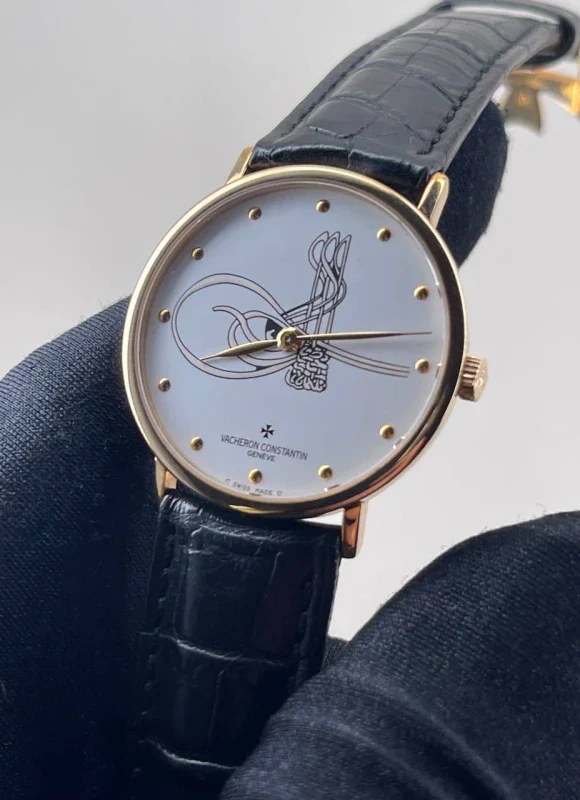 Vacheron Constantin Patrimony 18K Yellow Gold Unisex Watch - Image 3